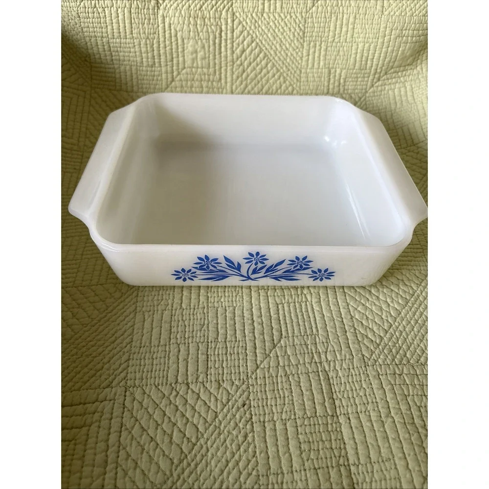 Vtg Anchor Hocking Fire King 8x8 Square Baking Dish #435 White Glass/Blue Flower